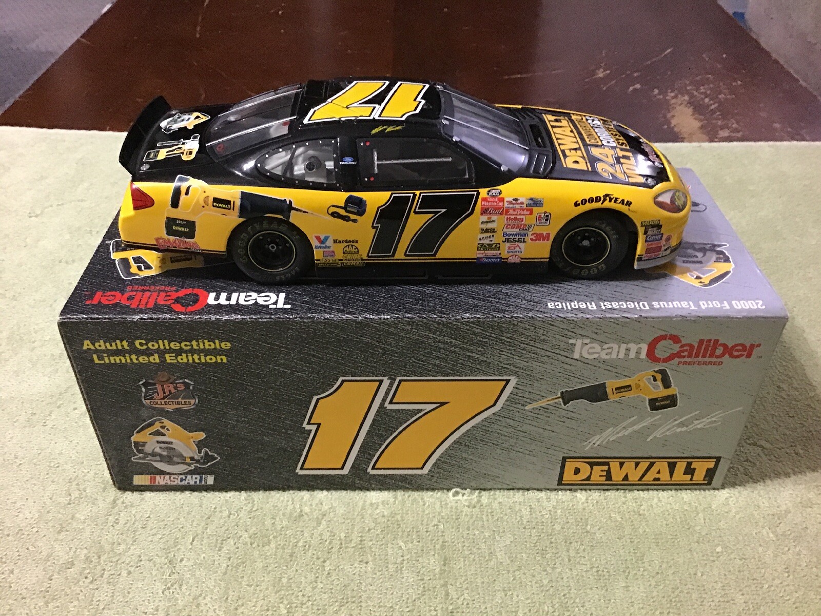 Picture 4 of 10
