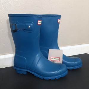 hunter rain boots buckle