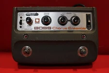 Vintage Roland BOSS CE-1 Chorus Ensemble Effects Guitar Pedal CE 1 U1632 221026