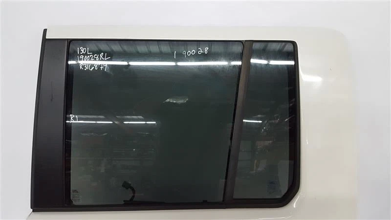 Puerta trasera izquierda blanca PN BFA780190 OEM 2005 2006 2007 2008 2009 Land Rover LR3 SE Foto 2 de 4