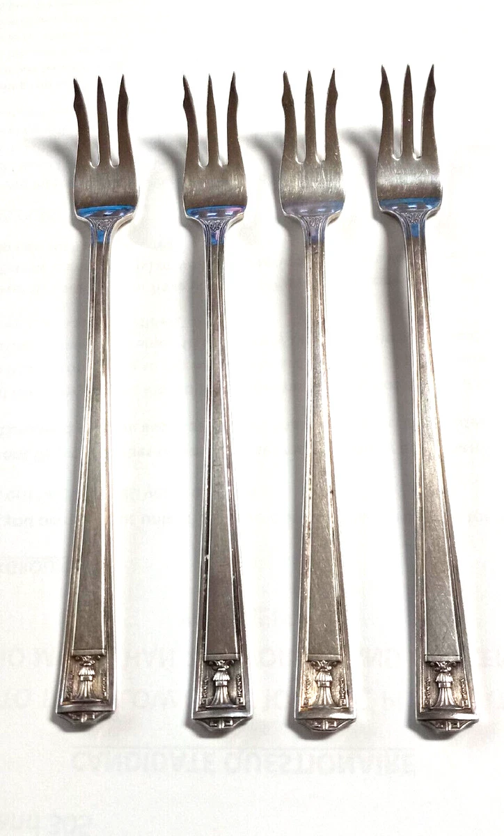 Holmes and edwards century best sale pattern