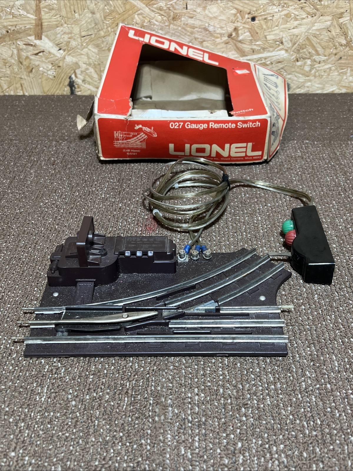 Click here to see eBay Auction