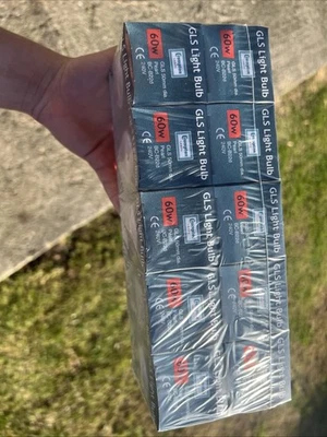 10x BC 60W Light Bulbs Crompton Lamps