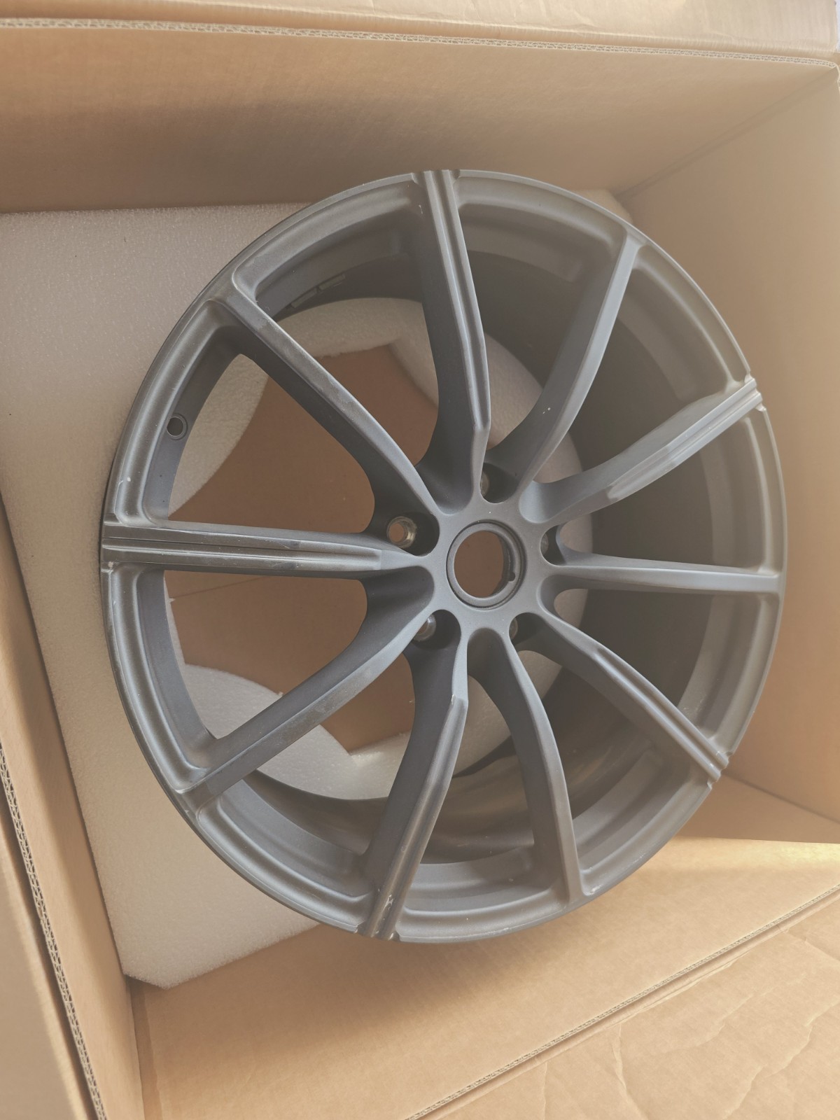 2018-2021 Aston Martin Vantage 20" 20x9 Front Rim 10 Spoke Wheel ET48 Oem -23-C