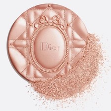 Dior Medallion Forever Glow Luminizer 029 FROZEN MEDAILLON 2026 Holiday Edition