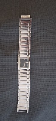 Esprit Damenuhr In Silber Eckig Mit Strass