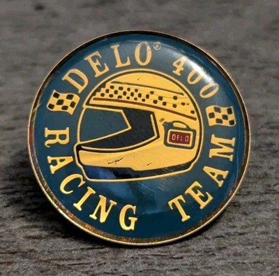 Delo 400 Chevron Motoroil Racing Team Racecar Helmet Vintage Lapel Pin