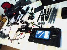 Yuneec Typhoon H Drohne mit Yuneec Sky View FPV Brille