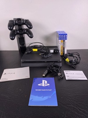 PS4 Slim Console Bundle - 2 Controllers, Charging Dock & 4 Games - Tested