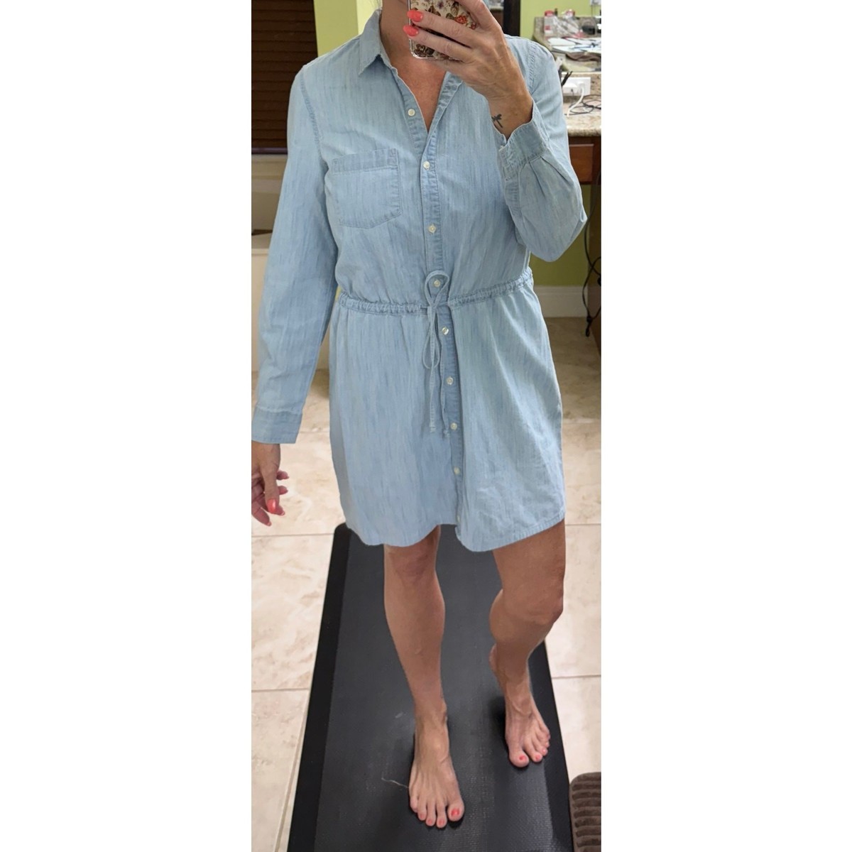 Old Navy dress drawstring waist chambray small dress elastic button down View 4