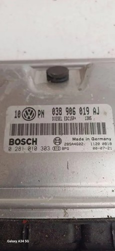 VW PASSAT B5 3B2 Motorsteuergerät ECU 0281010303 038906019AJ 28SA4602 34889824