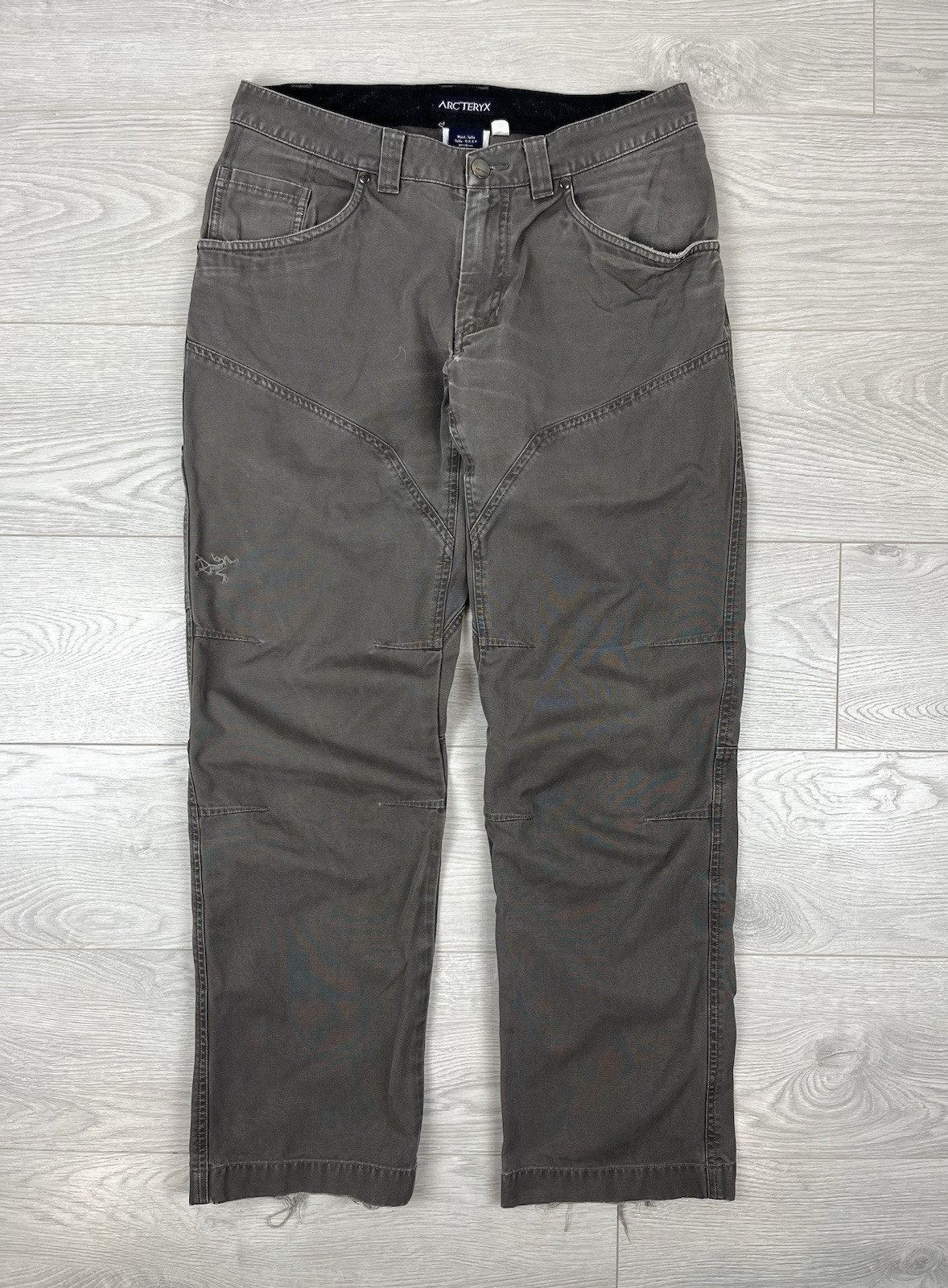 Arcteryx Vintage Cronin Grey Trekking Pants for Men Size 32
