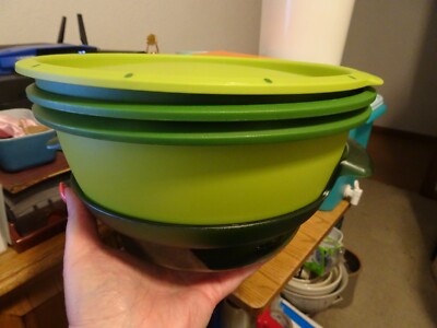 Tupperware 6508 Microwave Smart Steamer 4 Piece Stack Cooker EUC Green