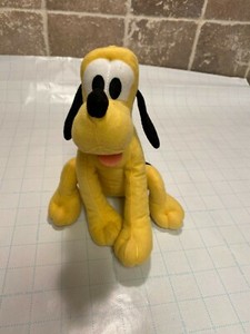 Pluto Plush Stuffed Animal Disney Store Toy Plushie 7 Inches Long Mickey S Dog Ebay
