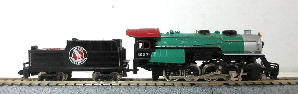 Bachmann N Scale Great Northern 2-8-0 Consolidation Steam Locomotive - Image 2 of 4
