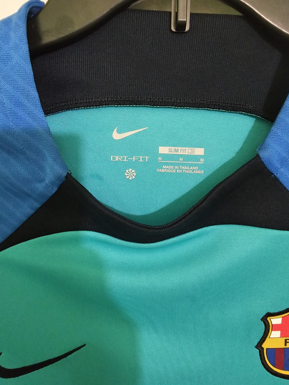 Nike FCB Barcelona Slim Fit Strike Training Sleeveless Jersey NWT DV 3889-360 thumbnail 6
