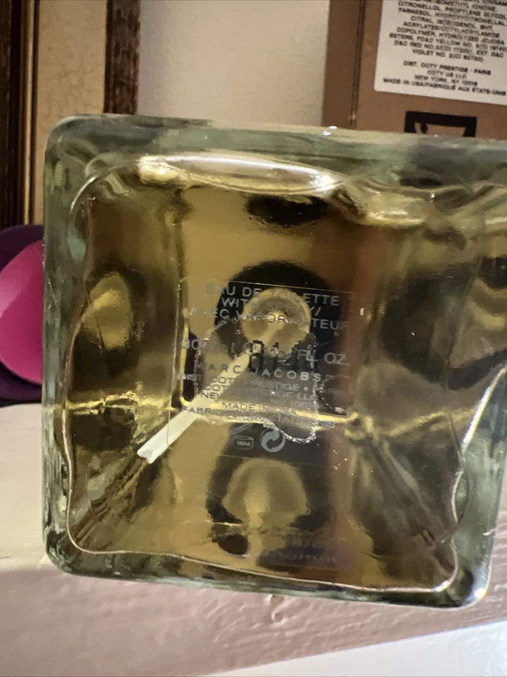 Marc Jacobs Gardenia 10 OZ eau de toilette spray probador con tapa nuevo en caja lisa Foto 4 de 4