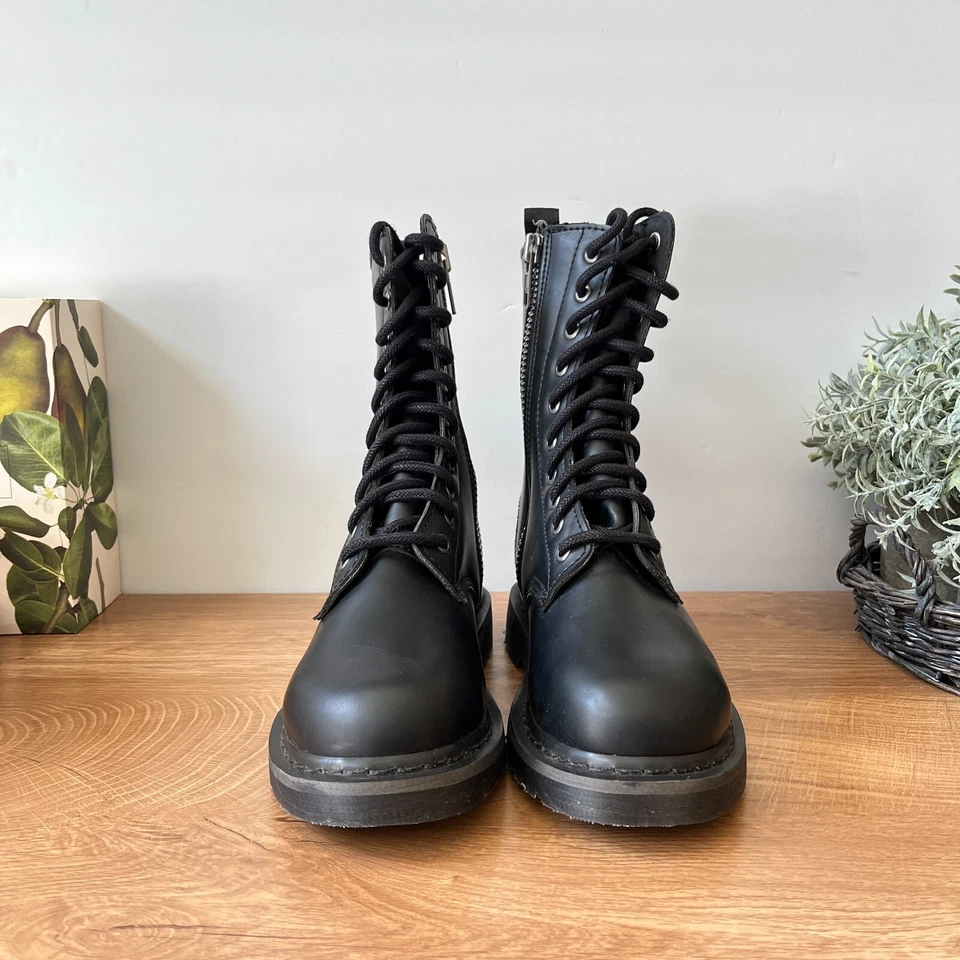 Bota Pleaser Demonia 1999 con ojales en la mitad de la pantorrilla negra 11/4 con cordones talla EE. UU. 7 Foto 3 de 4