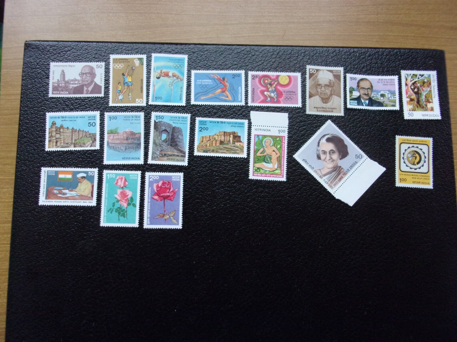 Foto 1 di 1