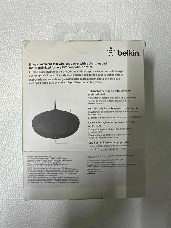 Belkin Boost Charge QI Certified 15W Wireless Charging Pad Charger - Image 2 of 2