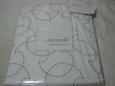  New Brocade Home Drawing Stitch Silver Standard Pillow Sham NIP