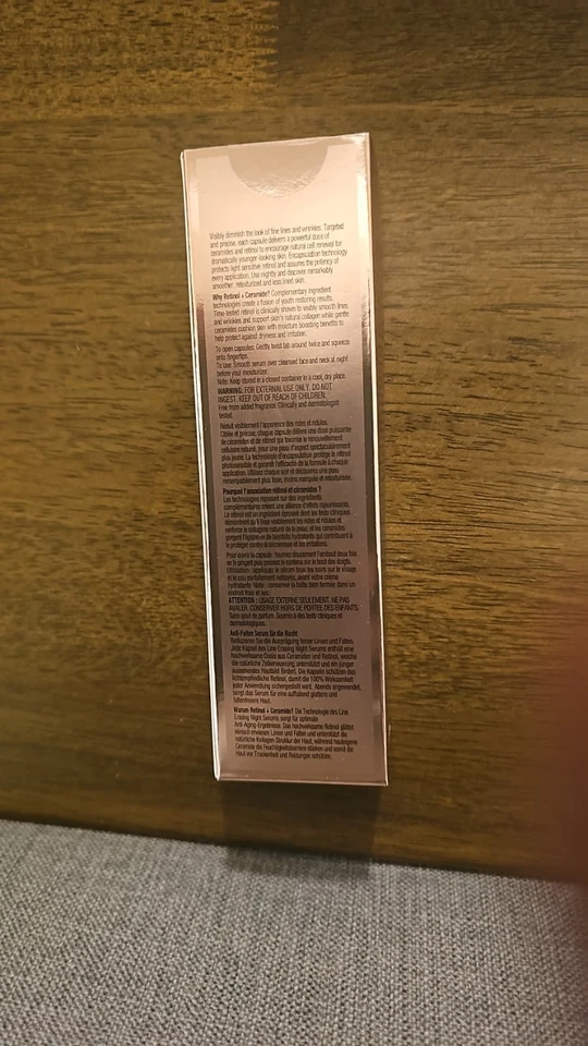 Elizabeth Arden 视黄醇精华液 - 90 粒胶囊|全新带盒。 — 第 3/4 张图片