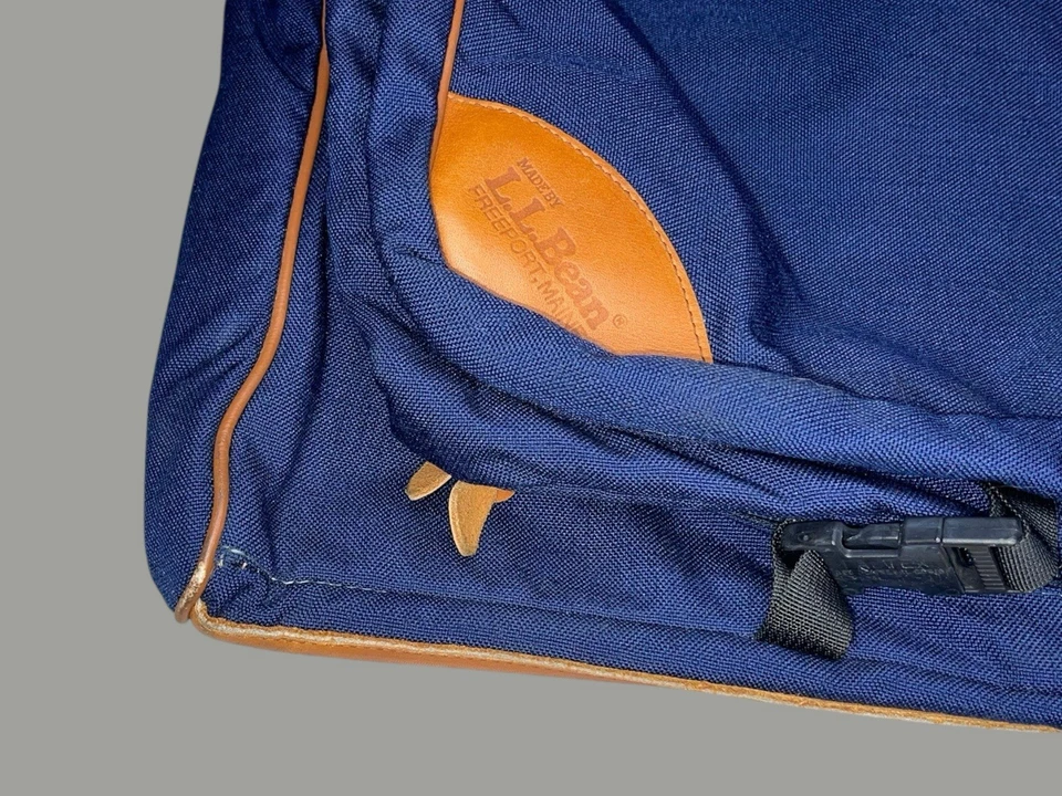 Vtg 80s LL Bean Cotton Canvas Leather Trim Garment Bag Navy Blue Luggage Tag EUC - Image 3 of 4