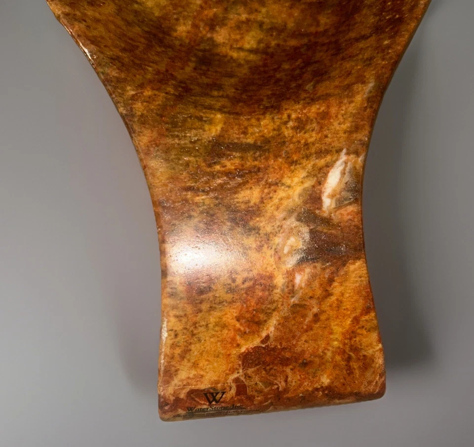 Reposacuchara grande de mármol hecha a mano Waterstone Inc. Foto 4 de 4