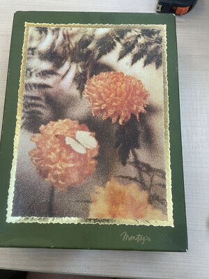 Beautiful Vintage Montag s Stationery Box