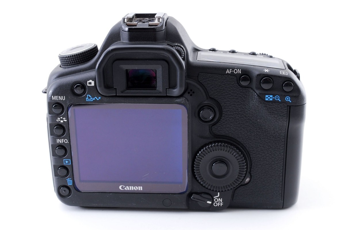 Canon EOS 5D Mark II 21.1MP EF 35-80mm/EF 100-200mm Canon EOS 5D Mark II 21.1MP EF 35-80mm/EF 100-200mm