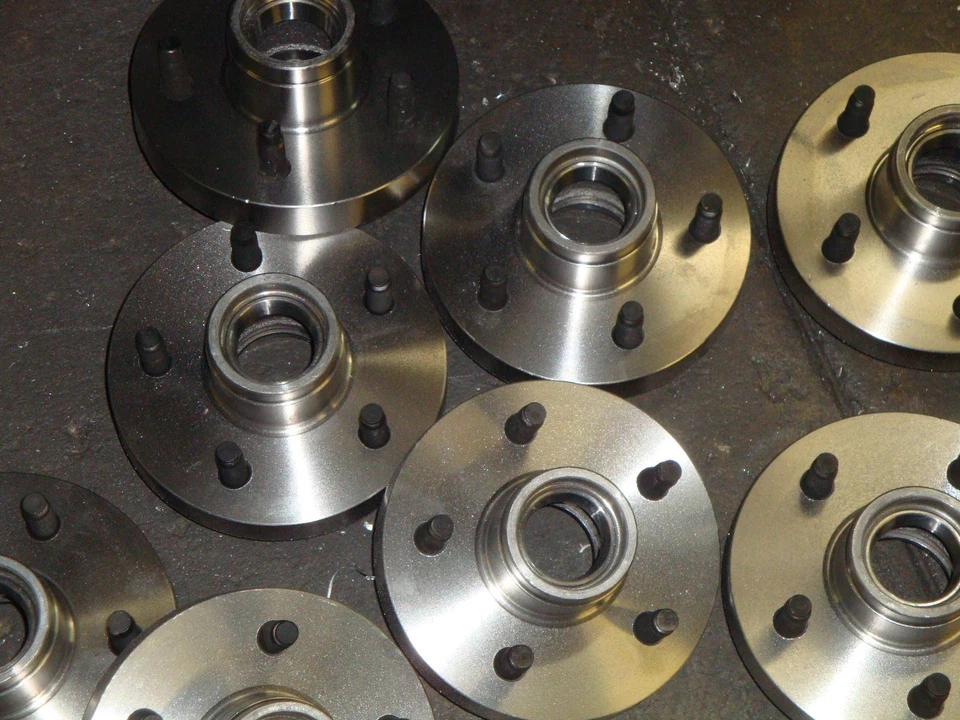 1967 1968 1969 FORD  FAIRLANE DISC BRAKES FITS ORIG 14" WHEELS CROSS DRILL - Imagem 3 de 3