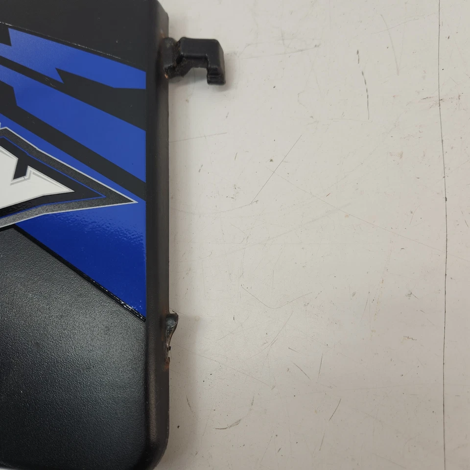 2006 polaris fusion 700 BLACK RIGHT RH SIDE PANEL DOOR FAIRING COWL 2632876-1213 - Image 2 of 4