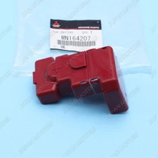Genuine OEM Mitsubishi Positive Battery  Terminal  Protect Cover Lancer MN164207