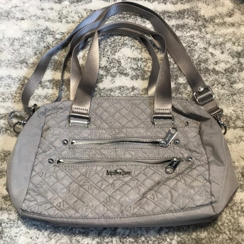 cleaning nylon purse