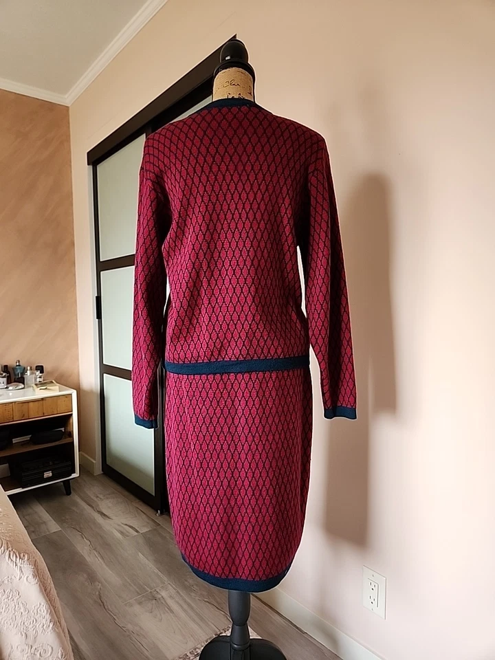 Conjunto de cardigã e saia vintage Evan suéter de malha silicone lã M verde/marrom  - Imagem 3 de 4