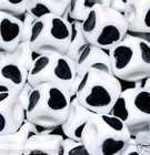 80 pcs white cube black heart acrylic beads 7mm