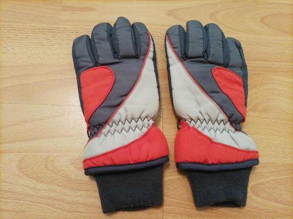 Women Polo Jeans Gloves Grey Red Other
