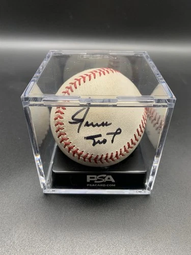 Willie Mays Signed Rawlings Official Major League Baseball PSA/DNA Auto HOF