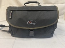 Lowepro Nova 5 Black Nylon Camera Shoulder Bag Padded With Strap Compartments