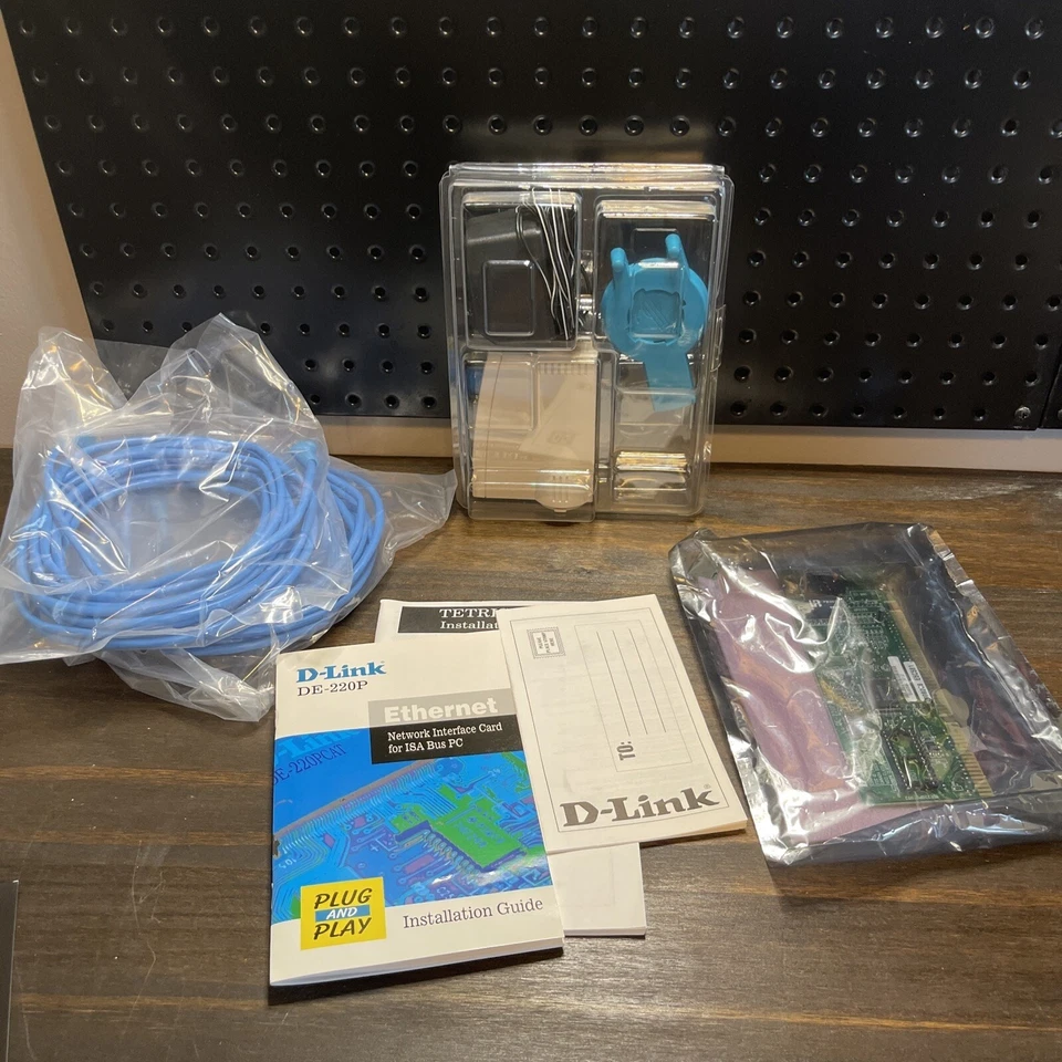 D-Link DE-905, 5 Port 10Mbps Ethernet Mini Hub w/ 10Mbps ISA Card - READ - Image 3 of 4