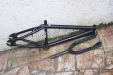 mongoose frame midschool