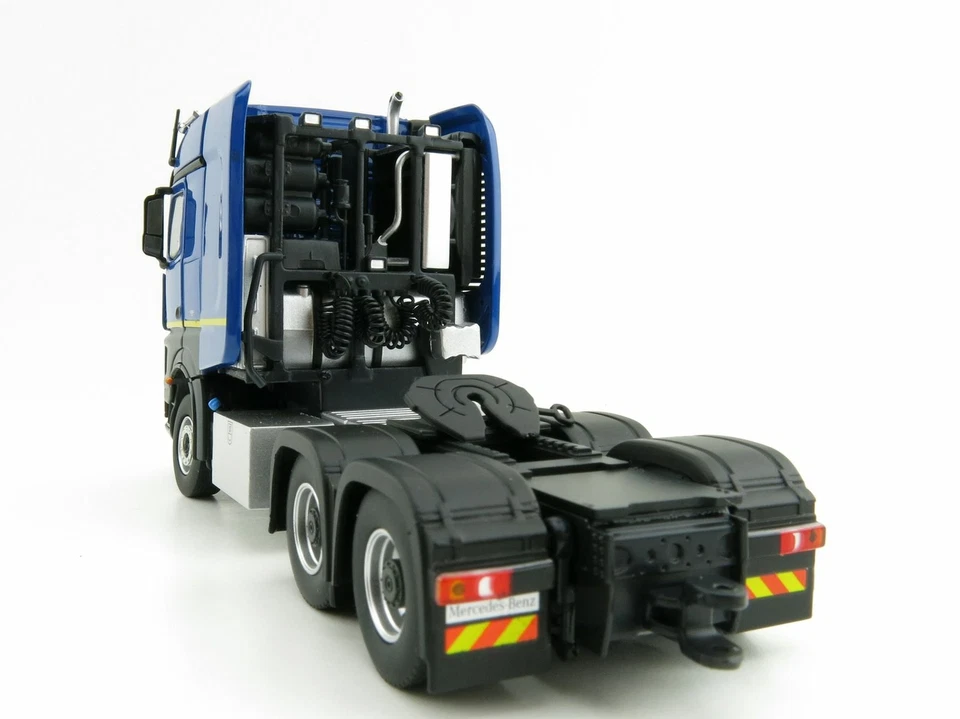 IMC Models 33-0125 Mercedes-Benz Arocs BigSpace 6x4 Blue Series 1:50 - Image 3 of 4