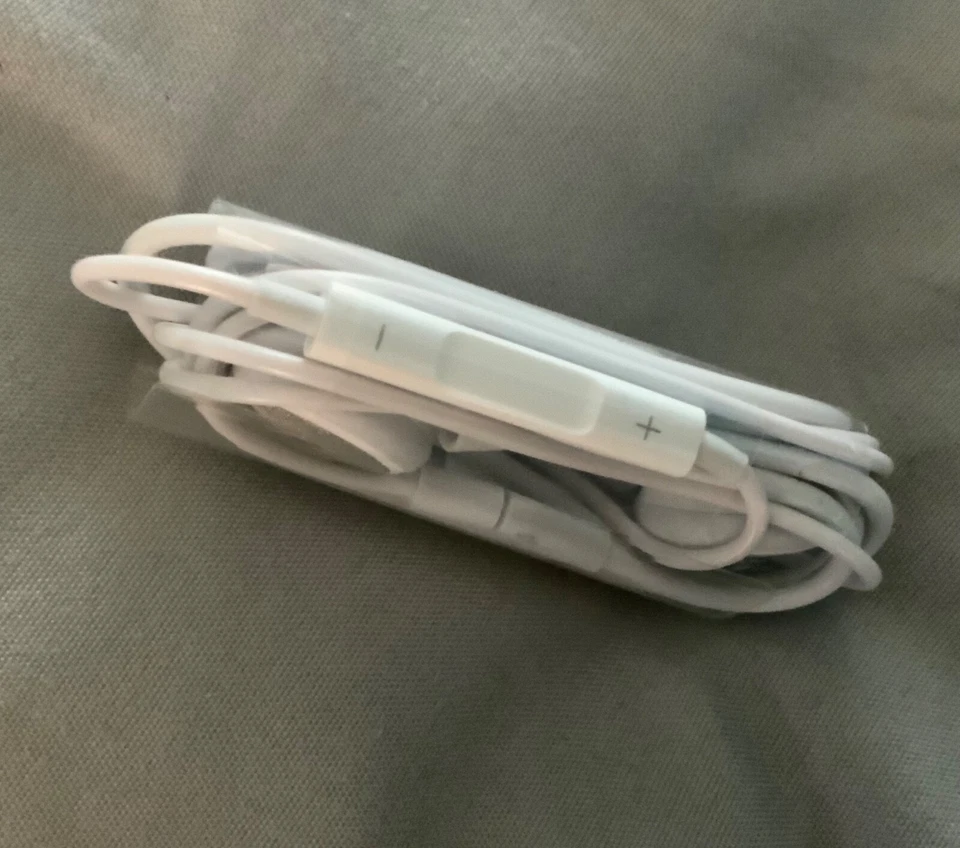 for Apple iPod Shuffle 3rd Generation ref./835A/Z4/Z5/Z6 - Image 3 of 4