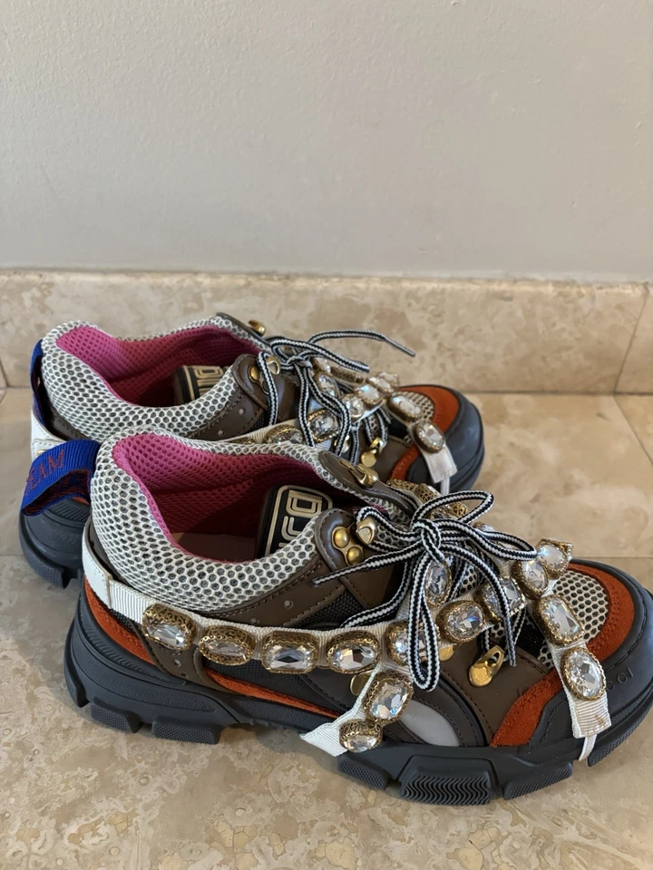 100% REAL AUTHENTIC GUCCI WOMEN SHOES 6-6.5 Size with removable crystal straps - Image 4 of 4