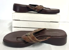 Bare Traps Cella Brown Thong Sandals Women’s 7 1/2M  BTS051137-10