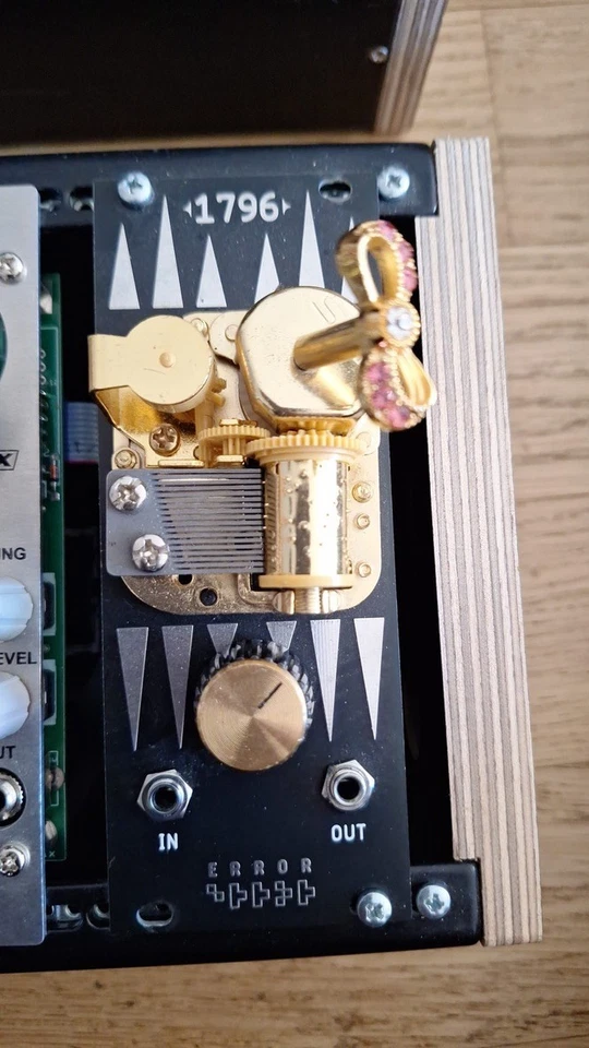 Error Instruments Sonic Lullaby gold - wie neu/ like new