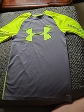 GU Under Armour Fitted Youth Small Fitted Tee Short Sleeve T-shirt Top