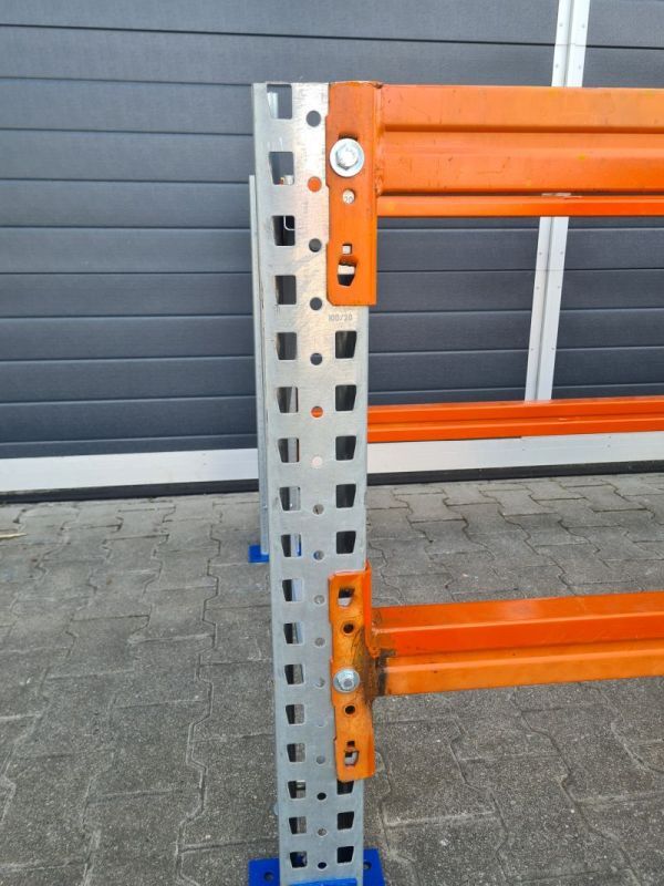Bild 4 von 9
