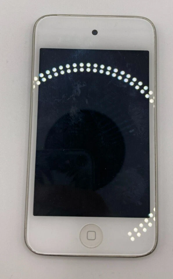 Apple iPod Touch 4a 4th generazione 8GB bianco A1367 usato lettore mp3 - Immagine 2 di 4