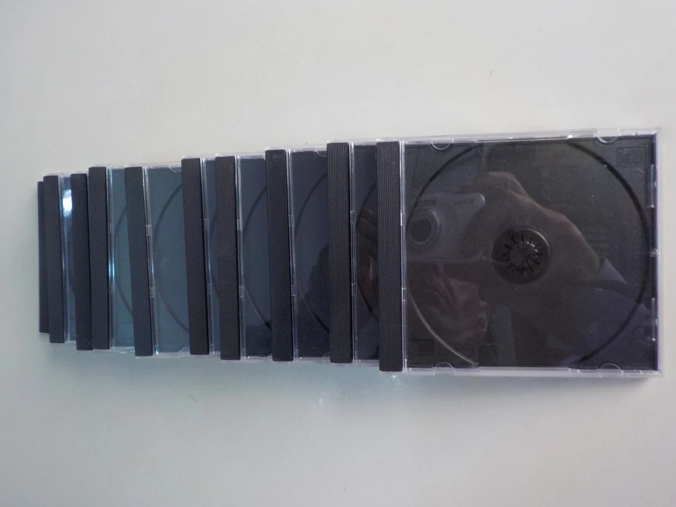 Custodie per CD Nera/Trasparente Jewel Case Pari al Nuovo -  COMPRO FUMETTI SHOP - Immagine 4 di 4